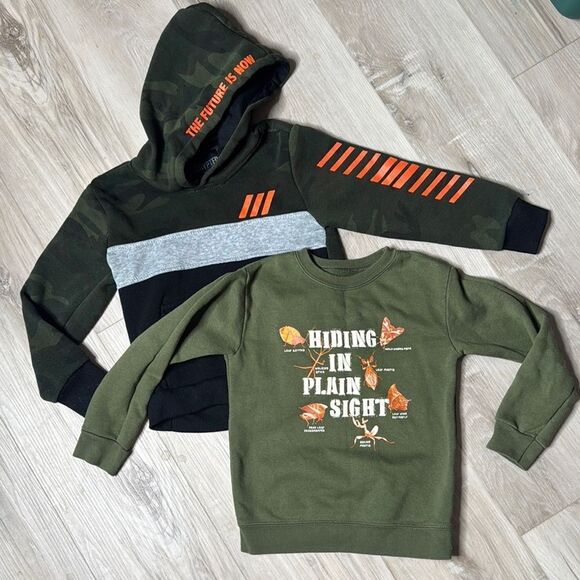 Encrypted Hoodie and Bug Sweatshirt Bundle Set Size 5T/5 - Picture 1 of 5